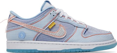 union passport dunks